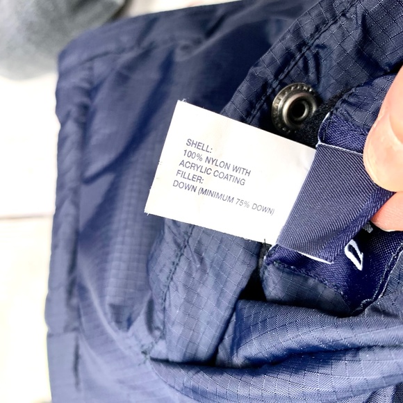 🚫SOLD! NWOT |•GAP•| Reversible Down Puffer Vest • Vintage + Athletic Looks - Picture 16 of 16